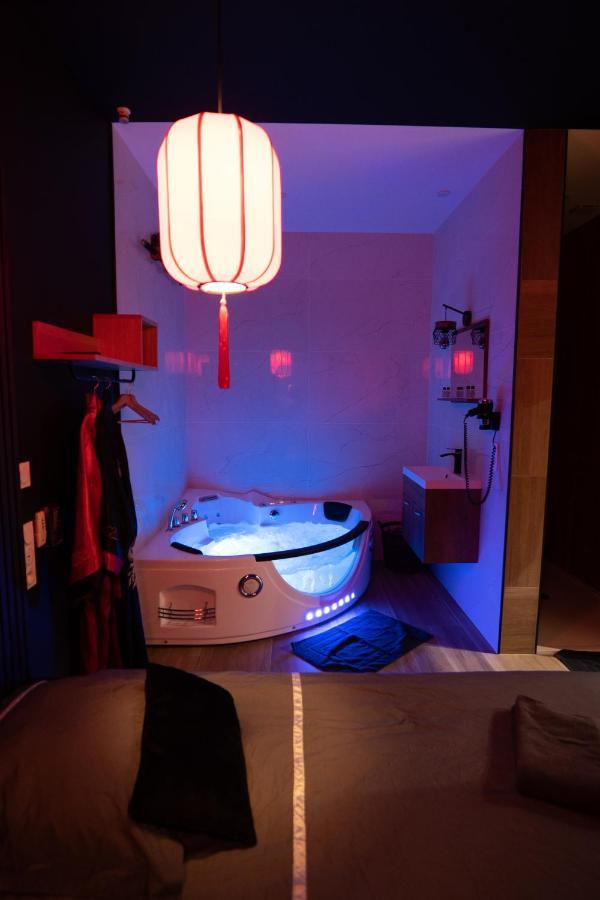 Capsule Japon - Jacuzzi - Netflix & Ecran Cinema - Xbox Διαμέρισμα Trith-Saint-Leger Εξωτερικό φωτογραφία